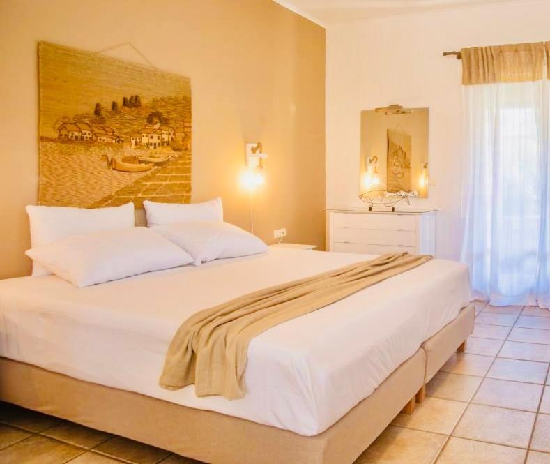 Romanos Apartments Gaios Eksteriør bilde